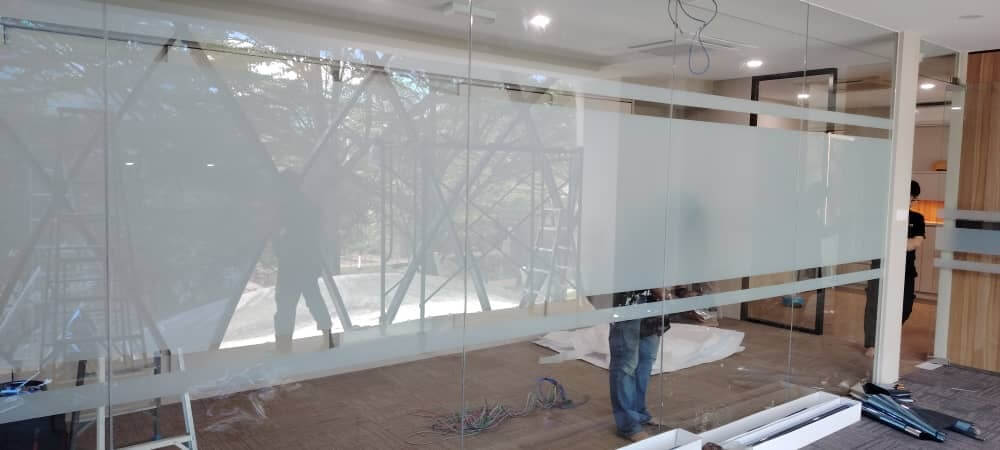 THE BEST QUALITY FROSTED GLASS LINE DESIGN WANGSA MAJU