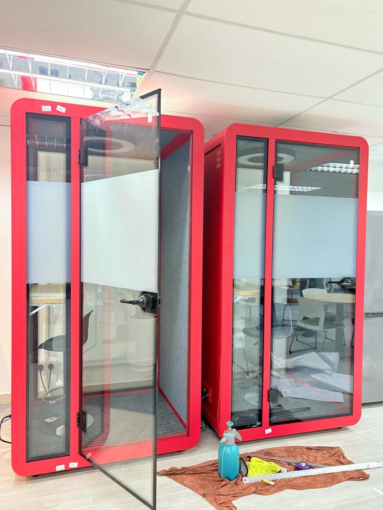THE BEST COMPLETE CHECKLIST FROSTED GLASS FILM SETIAWANGSA