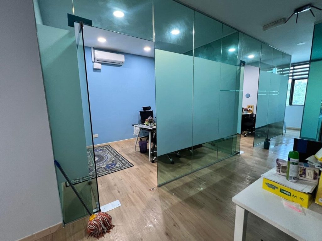 THE BEST QUALITY FROSTED GLASS LINE DESIGN SRI HARTAMAS