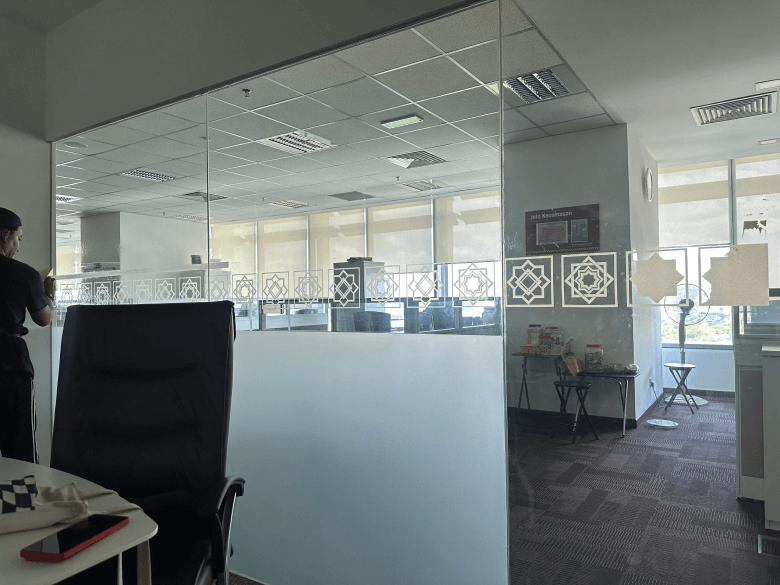 THE BEST FIND FROSTED GLASS STICKER KLCC