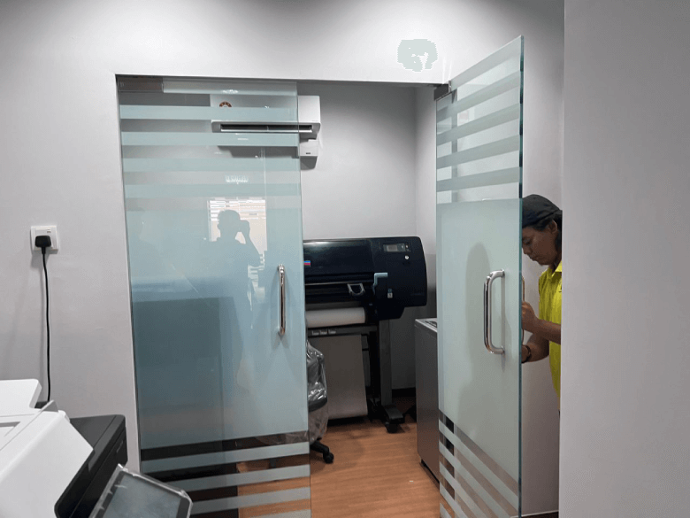 (FD) 250 - Frosted Window Film Kuala Lumpur THE BEST ULTIMATE FROSTED GLASS LOGO STICKER SEPUTEH
