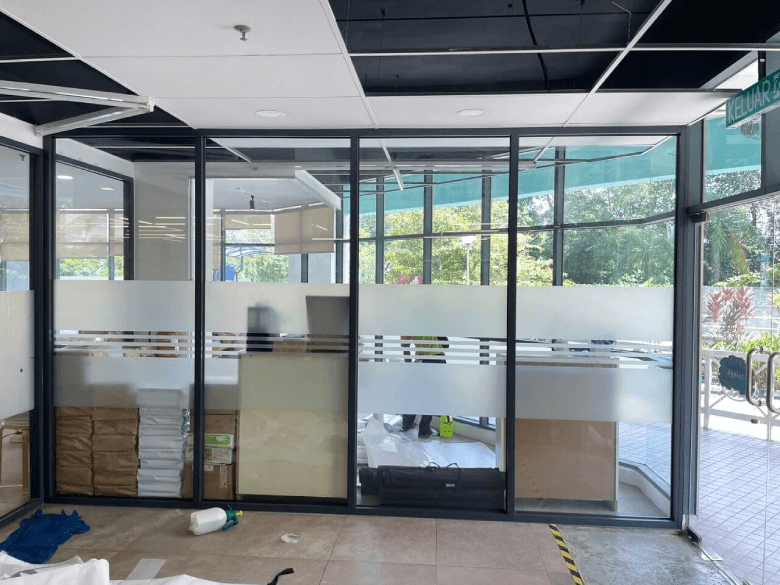 FROSTED (117) - Frosted Window Film Kuala Lumpur HOW TO FIND THE BEST DEAL FROSTED BRICKFIELDS
