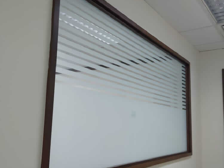 THE BEST QUALITY FROSTED GLASS LINE DESIGN BANDAR TASIK SELATAN