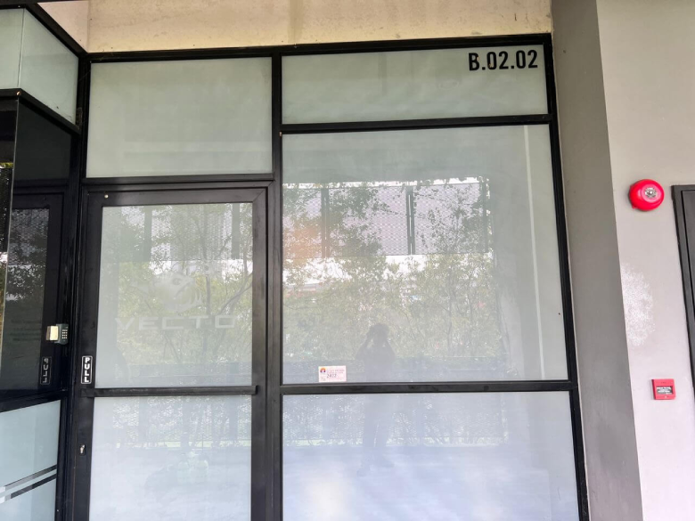 FROSTED (93) - Frosted Window Film Kuala Lumpur THE BEST FROSTED GLASS WINDOW FILM STICKER MENJALARA