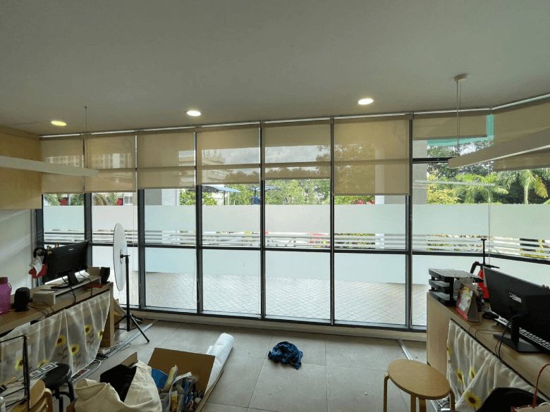 THE BEST ULTIMATE FROSTED GLASS LOGO STICKER DANAU KOTA